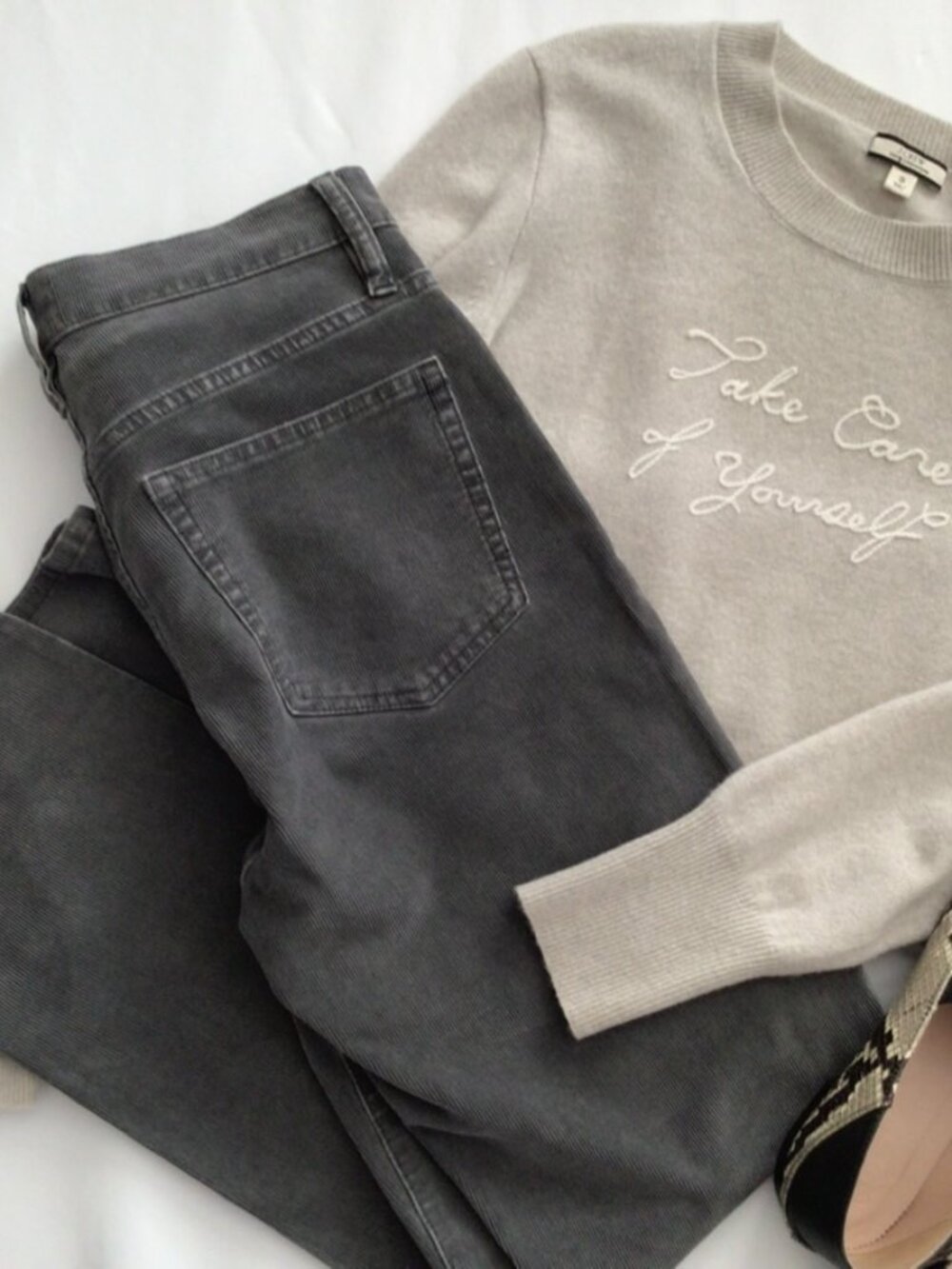 J Crew Vintage Straight Midrise Grey Corduroy Sz 27
